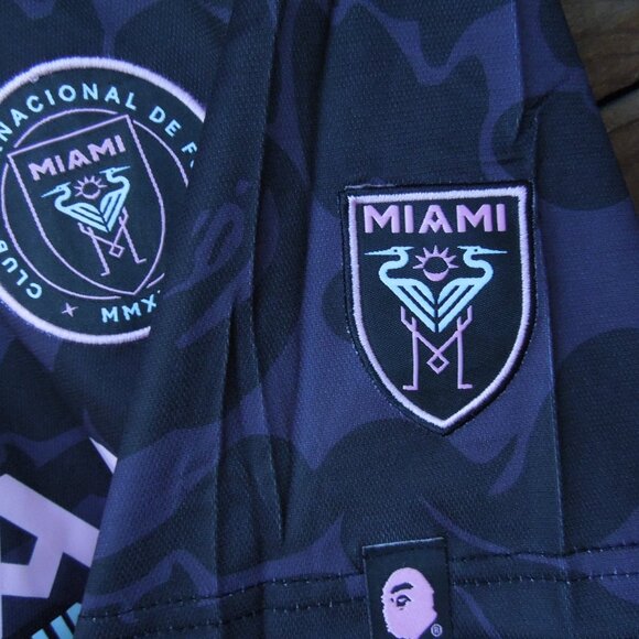 Inter Miami jersey, large - Picture 4 of 10